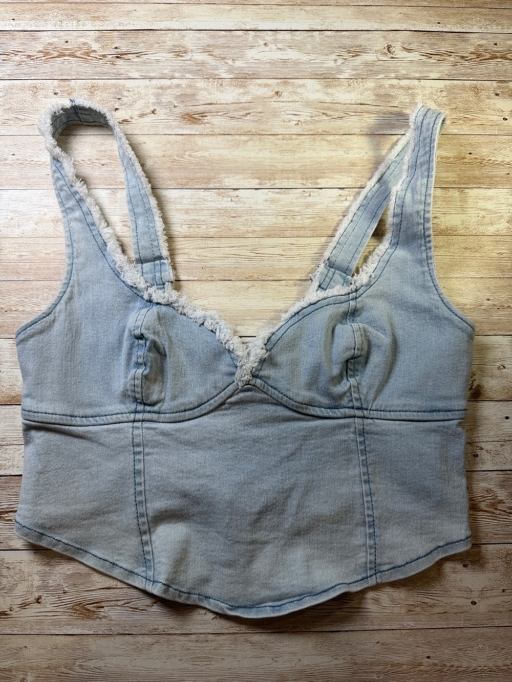 Tinseltown Light Blue Denim Crop‎ Top Size L NEW - Picture 2 of 7
